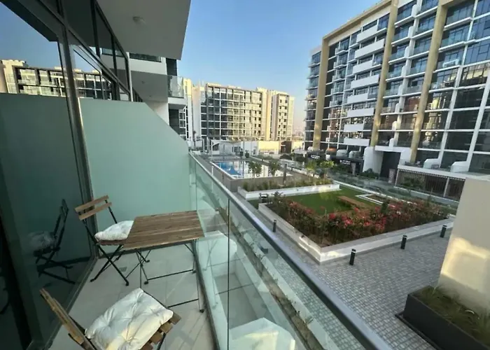 Dubai Galaxy In Azizi Riviera Luxury Studio