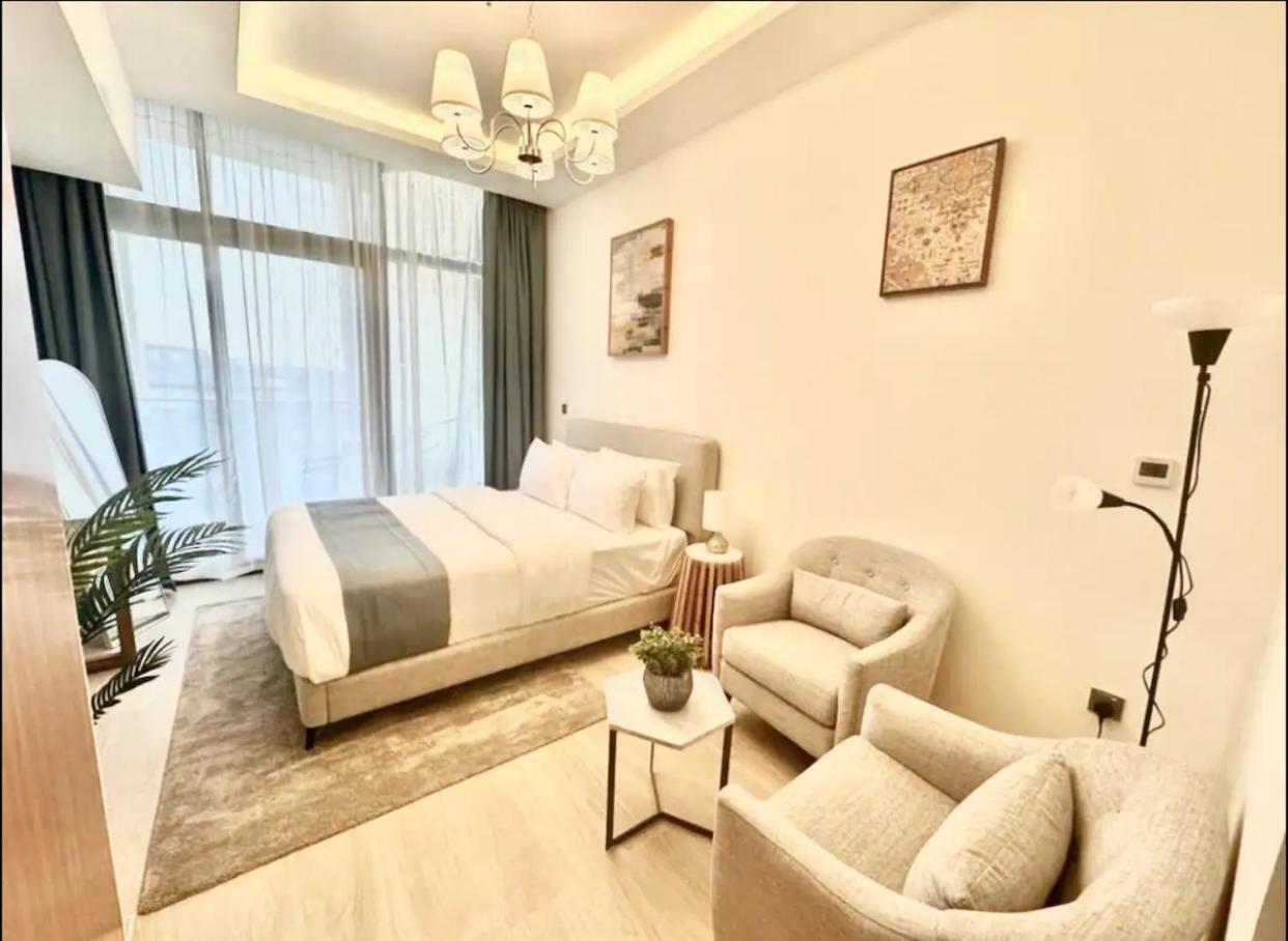Galaxy In Azizi Riviera Luxury دبي