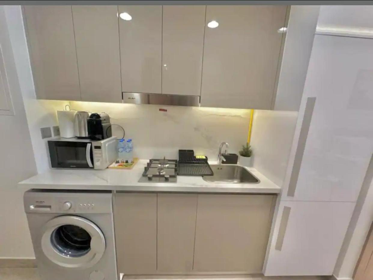Galaxy In Azizi Riviera Luxury * دبي